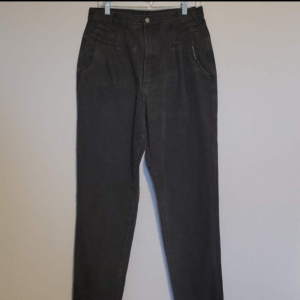 Rocky Mountain Clothing Black High Waisted Jeans Size 15/16
